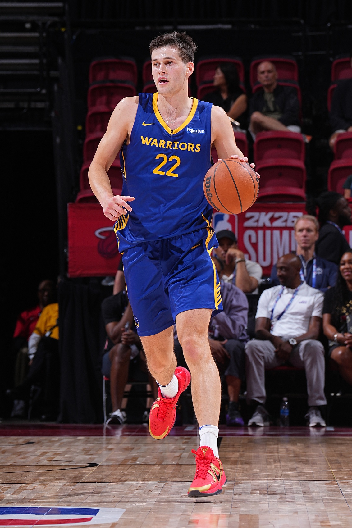 不甚理想！勇士52號秀圖希9中3&三分4中2&罰球2中0 得到8分4板1斷