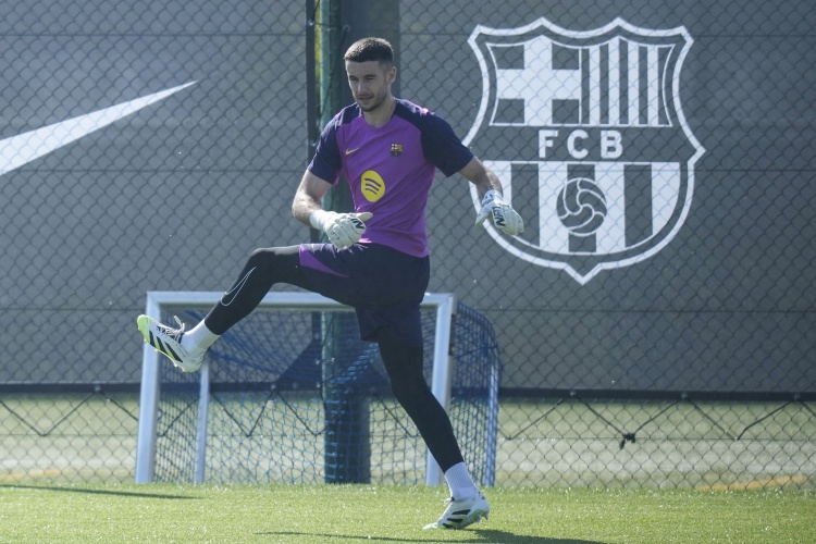 世體：若特爾施特根手術(shù)并缺陣4個(gè)月，巴薩將優(yōu)先注冊霍安-加西亞