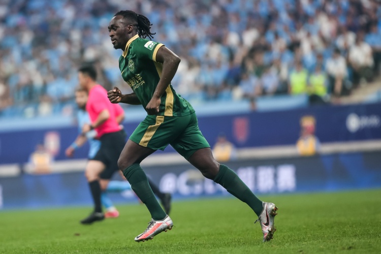 奧烏蘇本賽季已經(jīng)完成5次助攻，刷新個(gè)人單一中超賽季助攻數紀錄