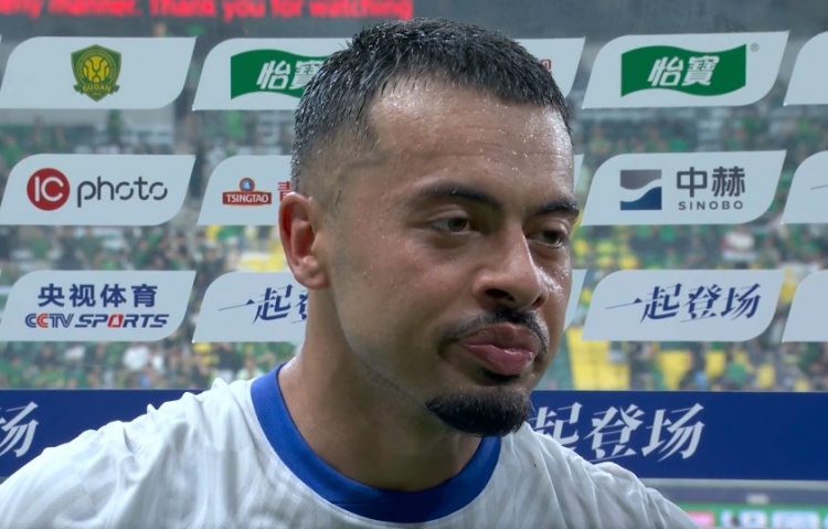 李可：我們距離冠軍的路還很長(cháng)，祝北京隊接下來(lái)的比賽一切順利