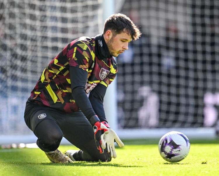 郵報：紐卡準備放棄追求伯恩利門(mén)將特拉福德，曼城擁有回購條款