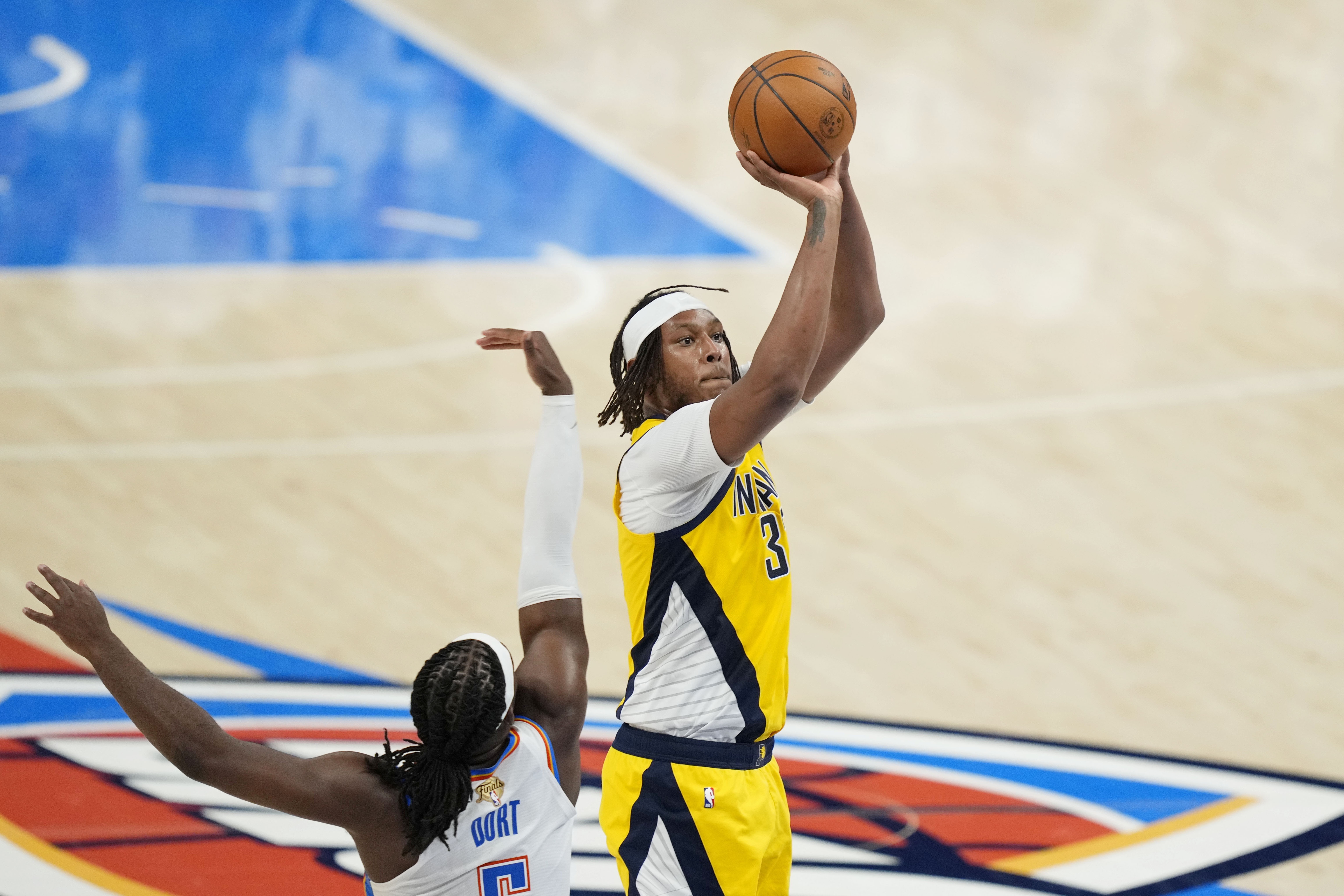 特納談加盟雄鹿：他們更看重我 在爭取我的過(guò)程中也更努力