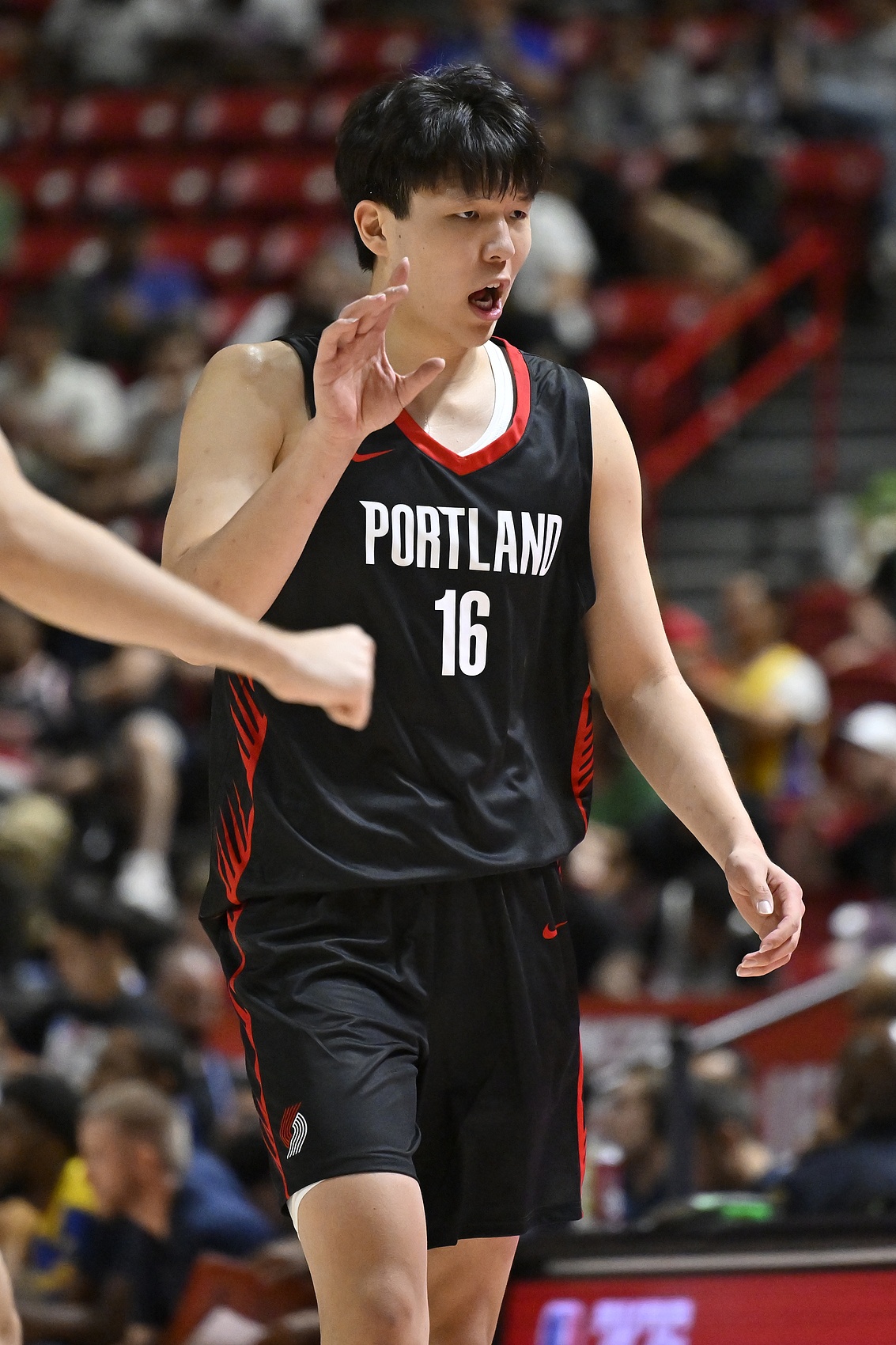 媒體人：希望接下來(lái)的時(shí)間 楊瀚森能好好休息 備戰新賽季