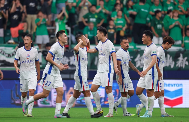 記者：論實(shí)力尤其球商，吳曦和于漢超吊打一大批新晉國腳