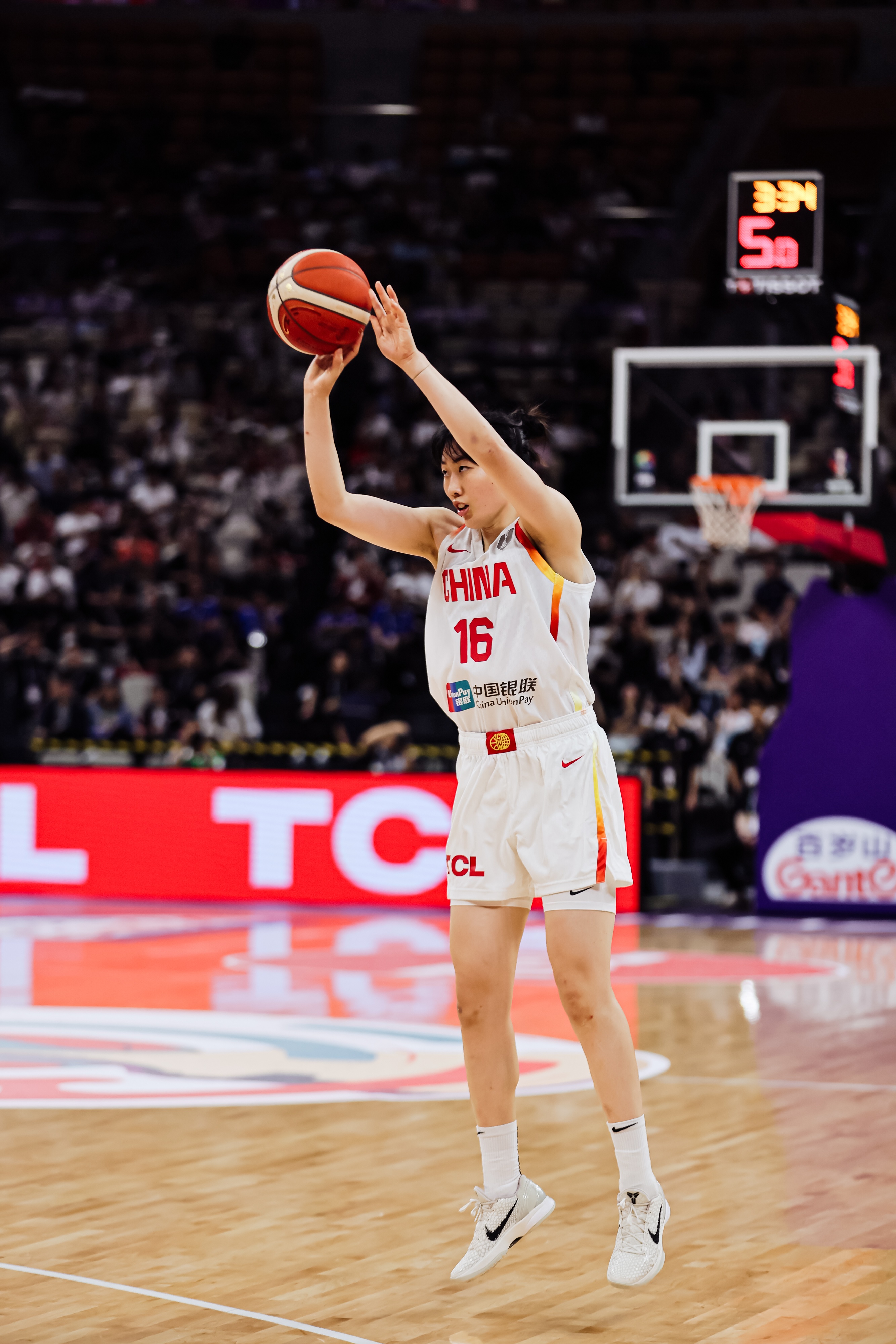 箭如雨下！羅欣棫半場(chǎng)三分5中3 砍下暫為全場(chǎng)最高13分另1板1助2斷