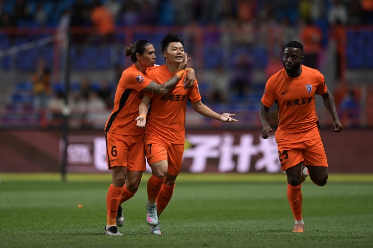 羅競：能首發(fā)取得進(jìn)球，并歷史性的打進(jìn)足協(xié)杯四強感覺(jué)很開(kāi)心