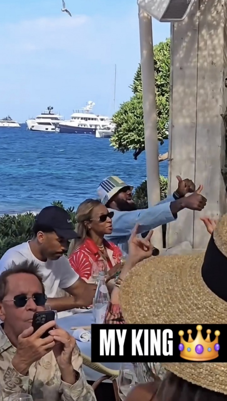 詹姆斯沒(méi)聯(lián)系斯馬特？消息人士：他正在度假 等他回來(lái)后會(huì )聯(lián)系的