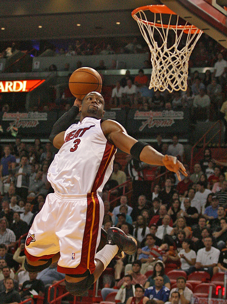 韋德：歷史地位沒(méi)意義 我從籃球中得到了一切 現在還在靠它賺點(diǎn)錢(qián)