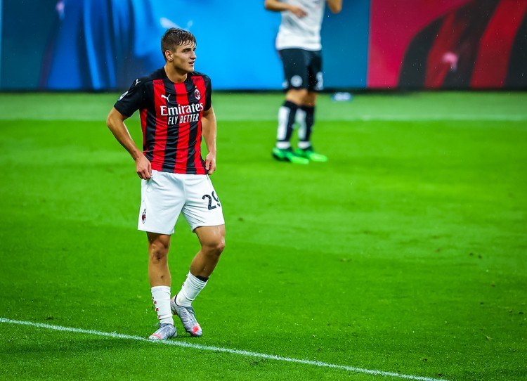 迪馬：熱那亞接近租借+買(mǎi)斷簽下科隆博，交易總價(jià)可達1000萬(wàn)歐