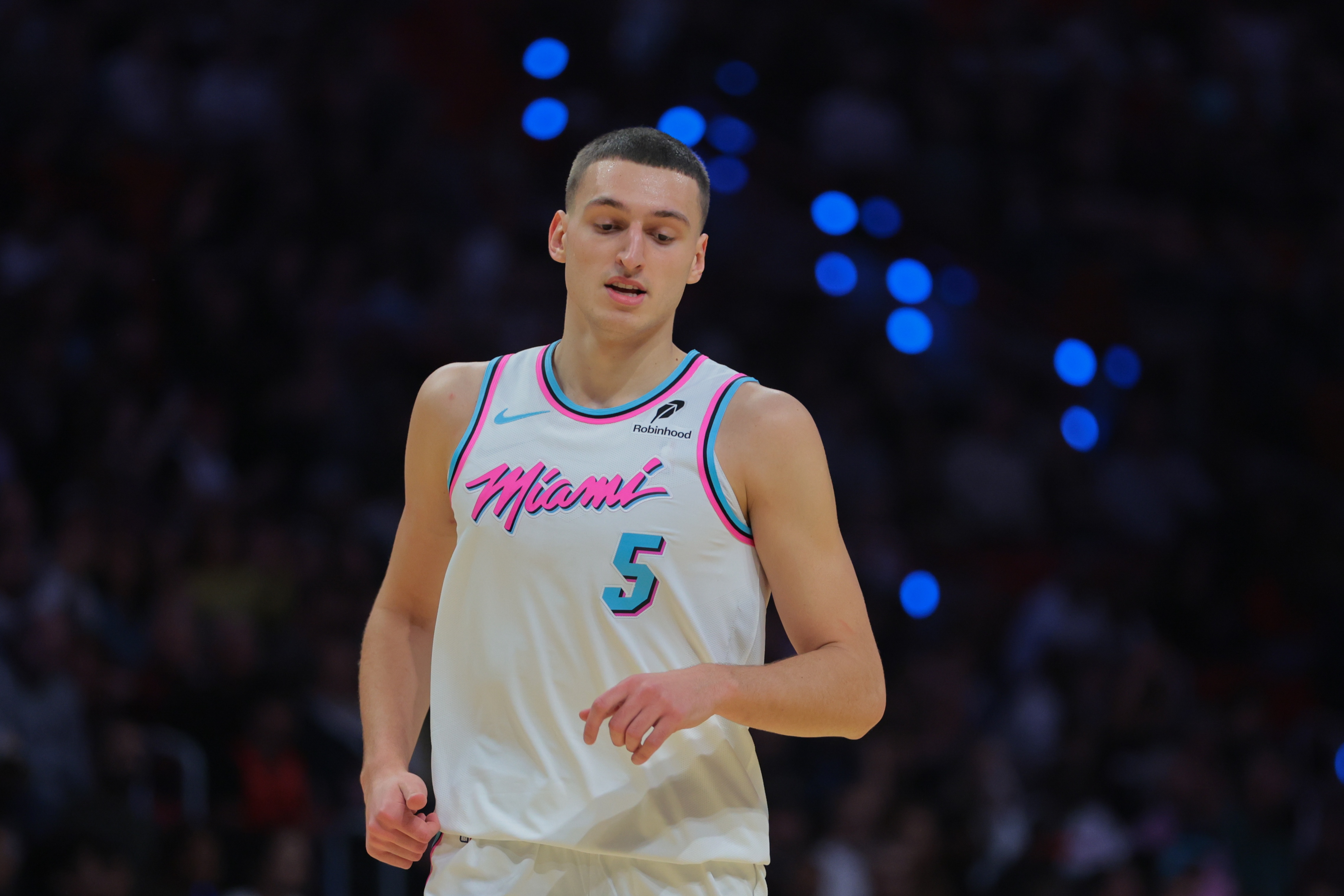 約維奇：熱火支持我為塞爾維亞出戰 這是榮幸也會(huì )給我更多動(dòng)力