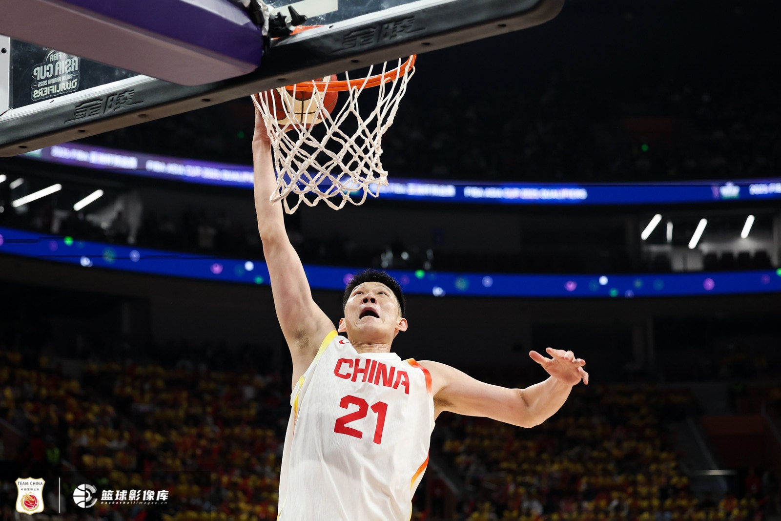 攻防靠譜！胡金秋7中4貢獻12分3板1斷1帽 罰球5中4