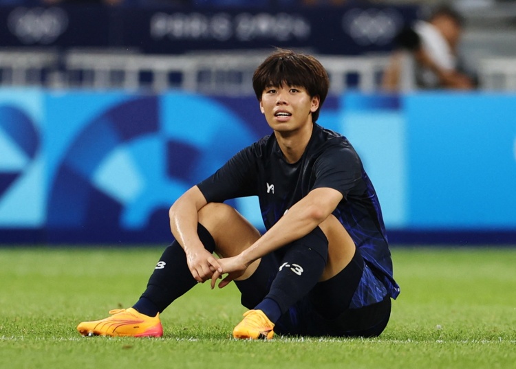 步子邁太大？高井幸大仍未適應熱刺訓練強度，連續無(wú)緣熱身賽名單