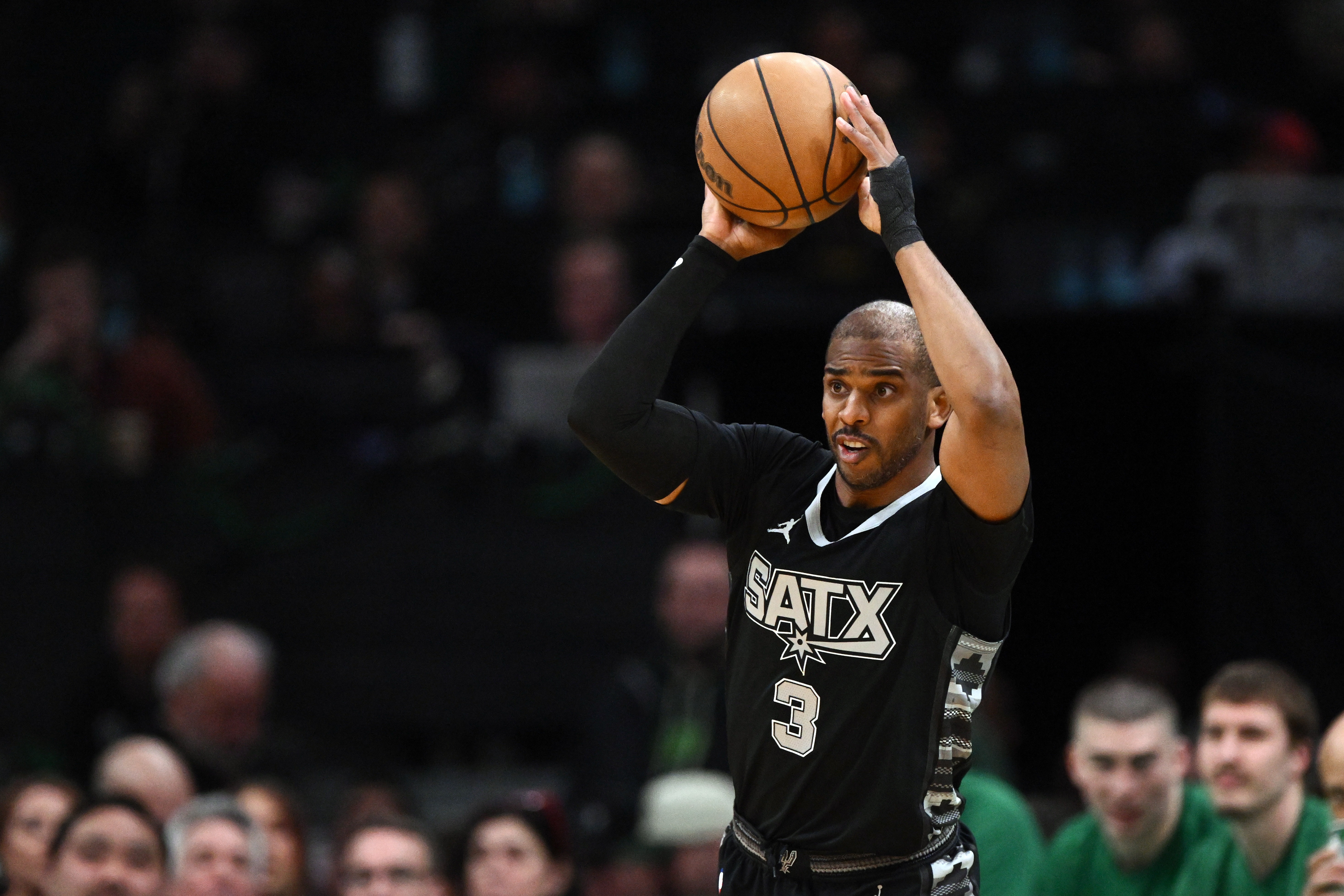 2025-26賽季將是生涯最后一季？保羅：我不知道 我會(huì )很享受賽季