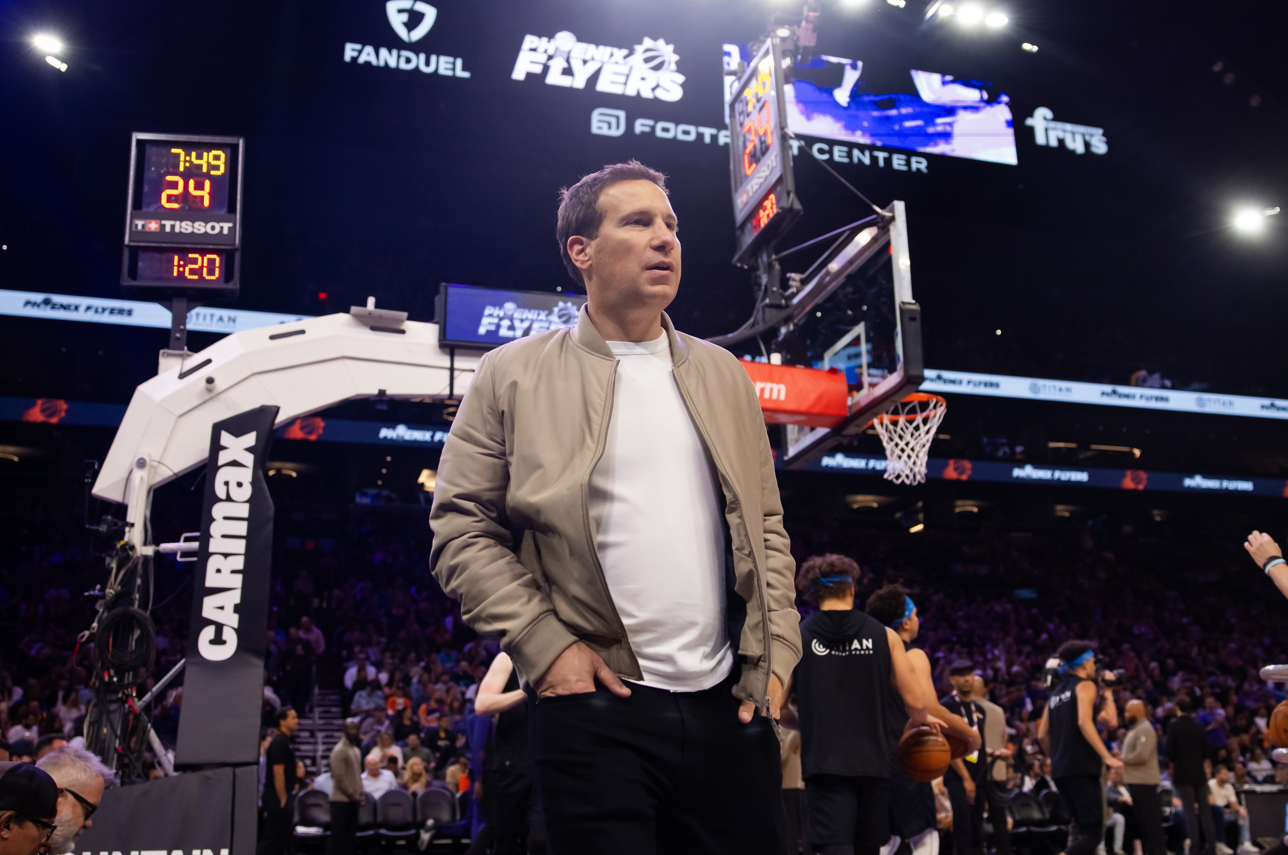 ESPN：太陽(yáng)10個(gè)月內5次被員工起訴 有員工稱(chēng)患癌后被球隊阻撓休假