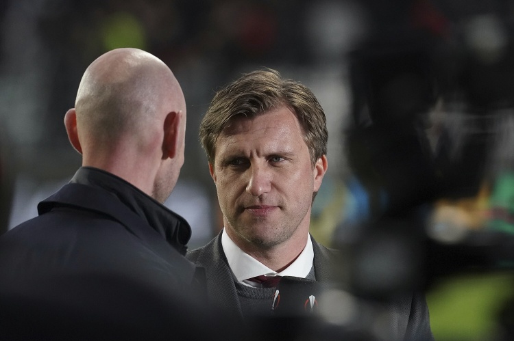 體圖：拜仁曾討論過(guò)讓克羅舍接替埃貝爾，多特&米蘭也在關(guān)注情況