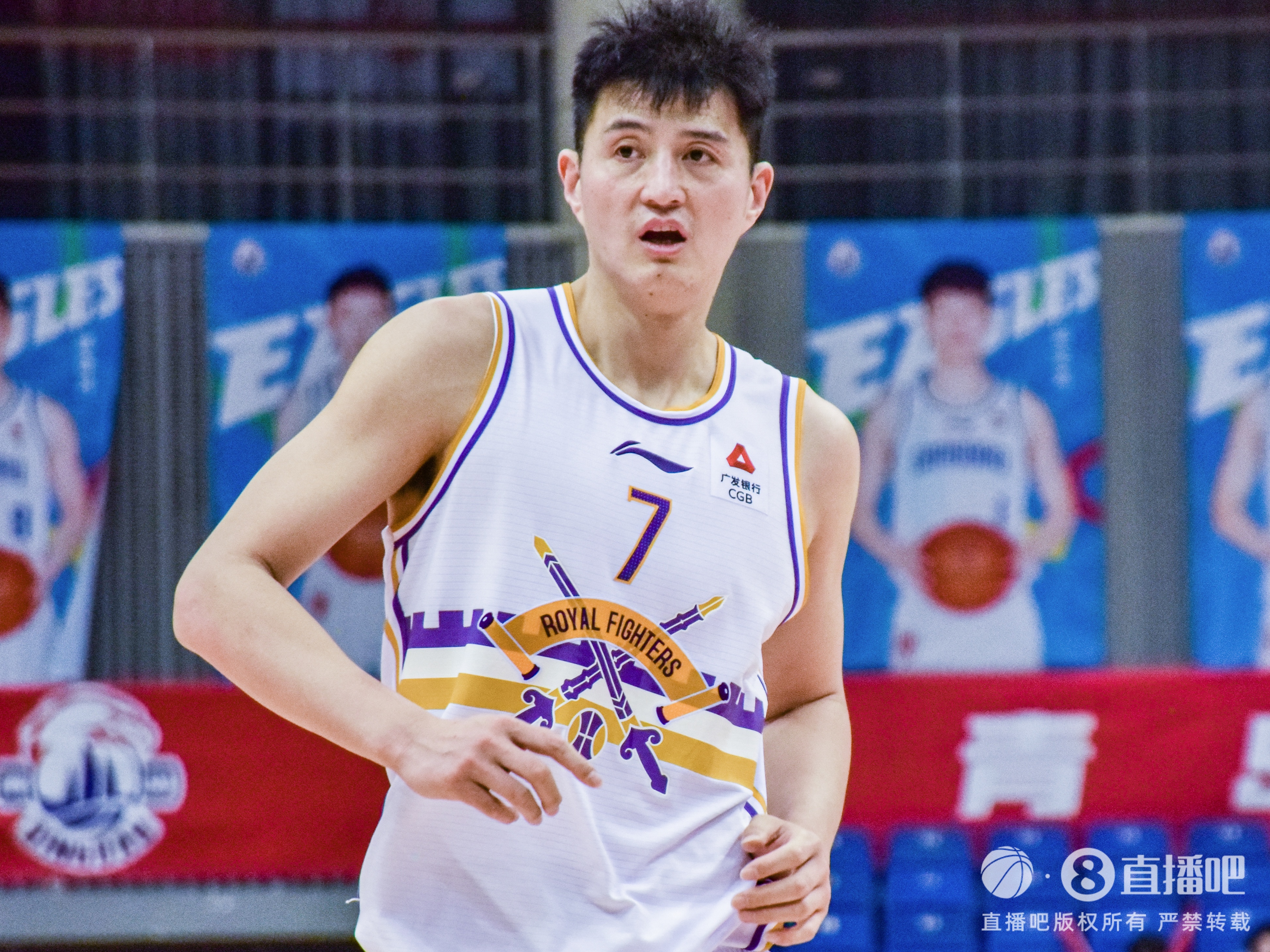 俞長(cháng)棟向北控告別：5年相伴 感恩于心 感謝俱樂(lè )部&教練&隊友&球迷