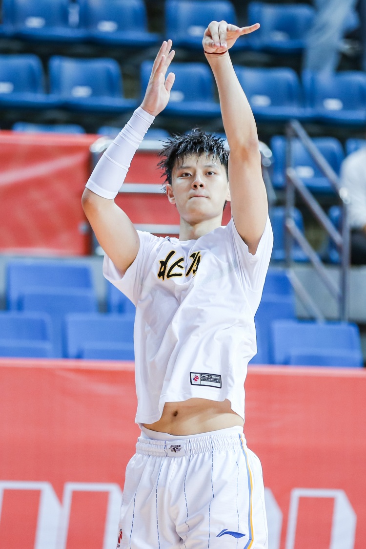 工作室：跳出舒適圈必定不會(huì )容易 曾凡博已經(jīng)逐步開(kāi)始恢復訓練