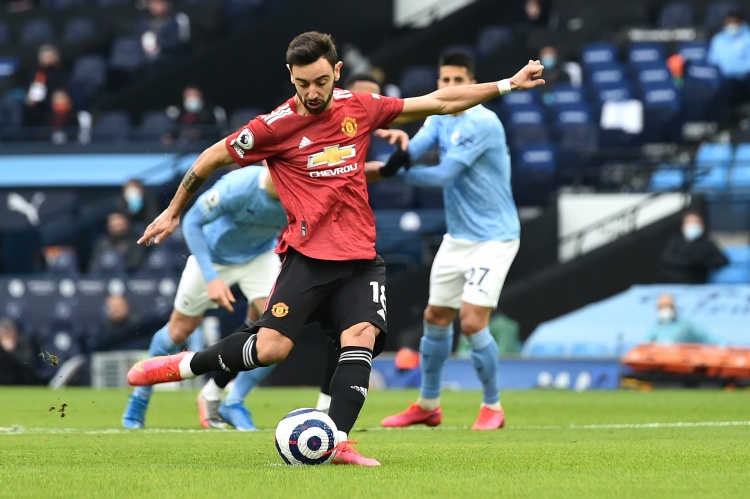 天空體育：勝利嘗試引進(jìn)曼聯(lián)隊長(cháng)B費未果，球員此前曾拒絕新月