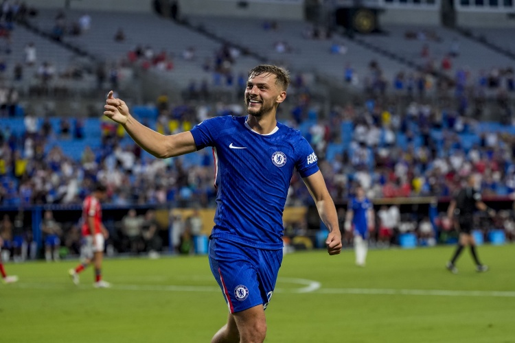 記者：埃弗頓與切爾西商談霍爾轉會(huì )，尚未提交報價(jià)