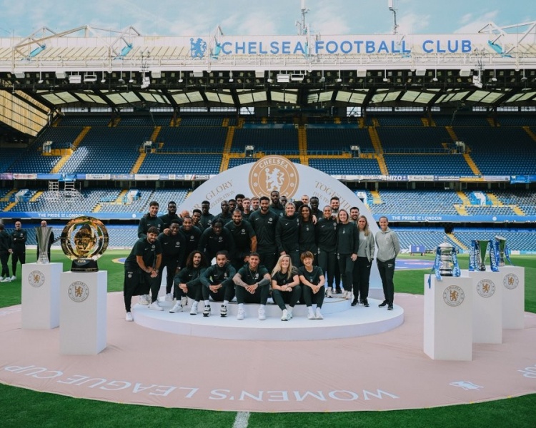 太陽(yáng)報：切爾西獎杯展示活動(dòng)球迷來(lái)得不多 埃斯特旺獲得熱烈歡呼