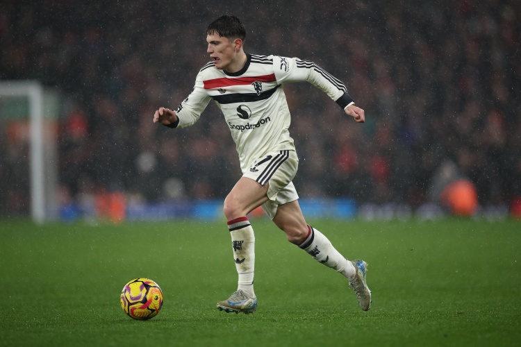 記者：切爾西就加納喬交易與曼聯(lián)直接談判，球員渴望轉會(huì )