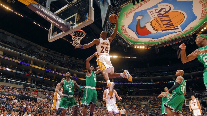 你看過(guò)的最好看的圣誕大戰是哪一場(chǎng)？誰(shuí)的表現最令你印象深刻？