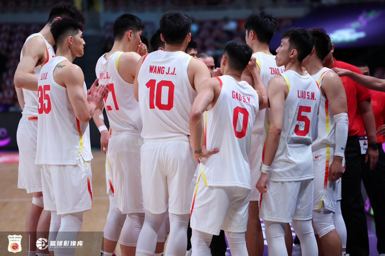 媒體人：中國男籃沒(méi)理由輸黎巴嫩&韓國 四強打新西蘭差距10分以?xún)? 
                                         class=