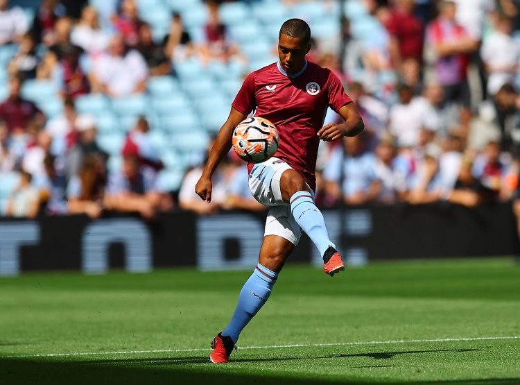 記者：蒂萊曼斯、麥金和羅杰斯的續約將列入維拉議程