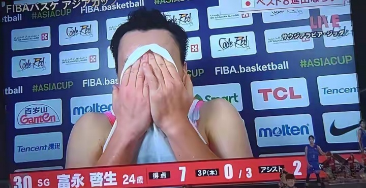 亞洲杯宣稱(chēng)目標奪冠！日本慘敗黎巴嫩無(wú)緣8強 富永啟生賽后哭了