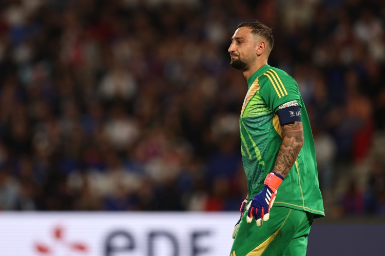 郵報：曼聯(lián)未積極追求多納魯馬，長(cháng)期以來(lái)對其高薪要求有所顧慮