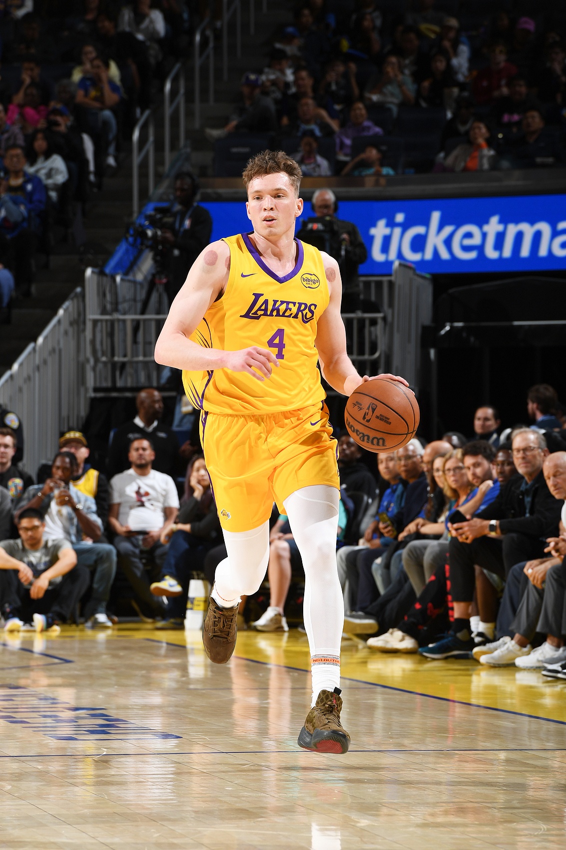 湖記：不會(huì )過(guò)多探討克內克特 評估人員并沒(méi)太看重他在夏聯(lián)的表現