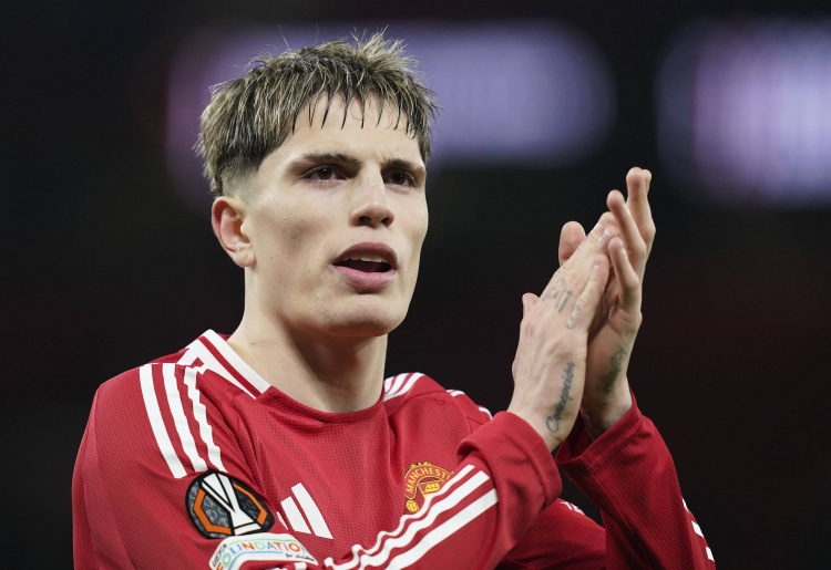 英媒：加納喬施壓迫使曼聯(lián)降價(jià)，切爾西當前報價(jià)3000萬(wàn)鎊+獎金