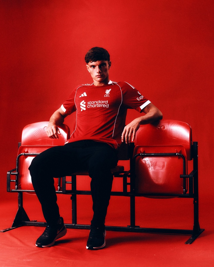 領(lǐng)跑全歐??利物浦官宣第7簽萊奧尼，今夏投入已超3.3億歐