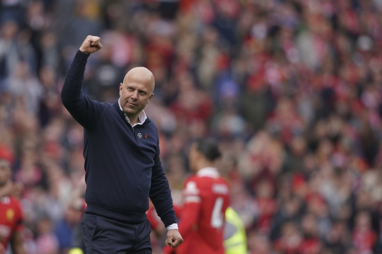 首輪4名首發(fā)球員迎英超首秀，利物浦是92-93賽季來(lái)第一個(gè)衛冕冠軍