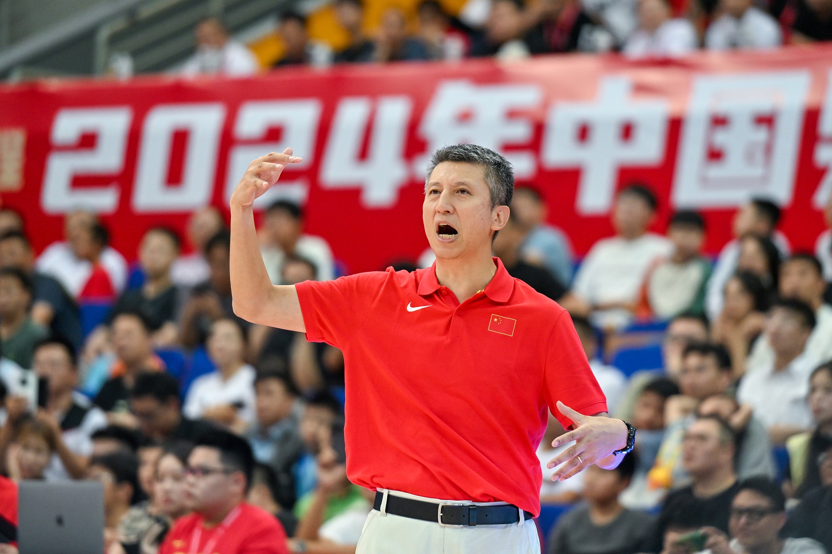 籃協(xié)主席：各地看完球員 郭導首先說(shuō)的是花了協(xié)會(huì )不少錢(qián)不好意思