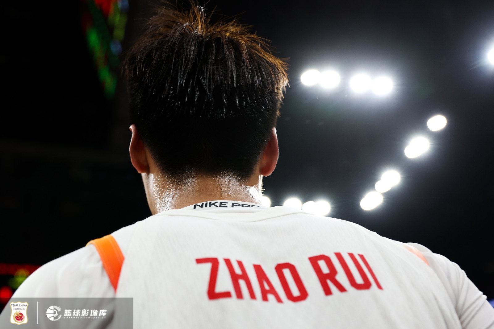 趙睿中韓對決前動(dòng)員球隊：外界不看好我們 現在是贏(yíng)得尊嚴的時(shí)候