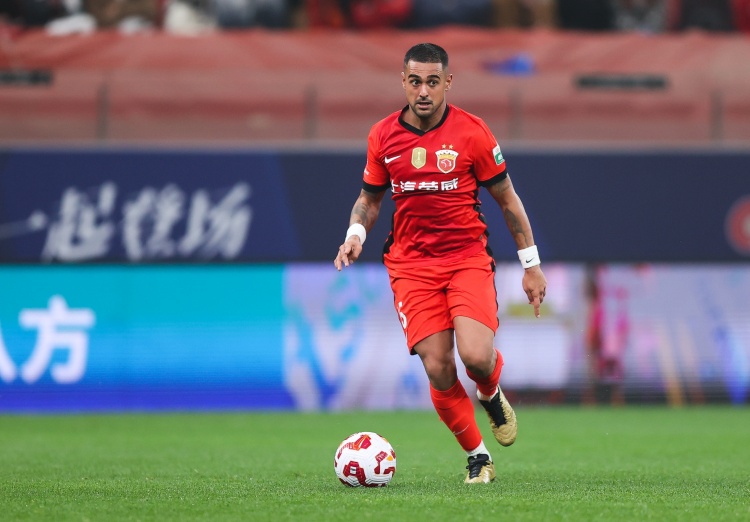 東體：海港通過(guò)體系改造，激發(fā)萊昂納多尋找射門(mén)空間的特點(diǎn)