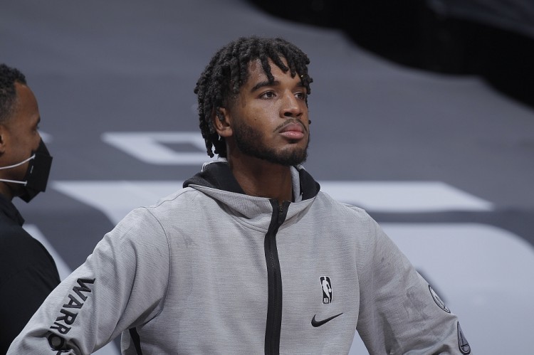 克里斯：庫里投籃跟上籃一樣 勇士的體系很簡(jiǎn)單 你不能站著(zhù)不動(dòng)