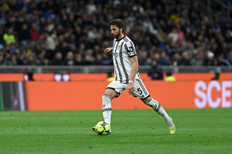 斯基拉：吉達國民3500萬(wàn)歐報價(jià)洛卡特利，但球員已決定留隊