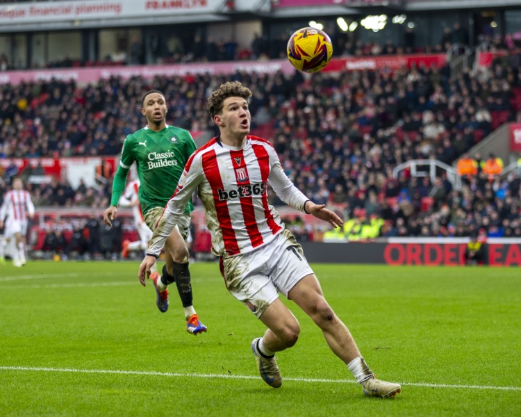 Here we go！羅馬諾：利物浦19歲邊鋒庫馬斯將租借加盟伯明翰