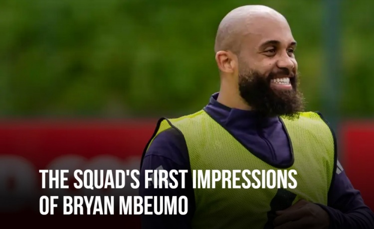 曼聯(lián)眾將談姆伯莫：謙遜 內斂 幽默 沖擊力驚人 曾讓我們吃盡苦頭