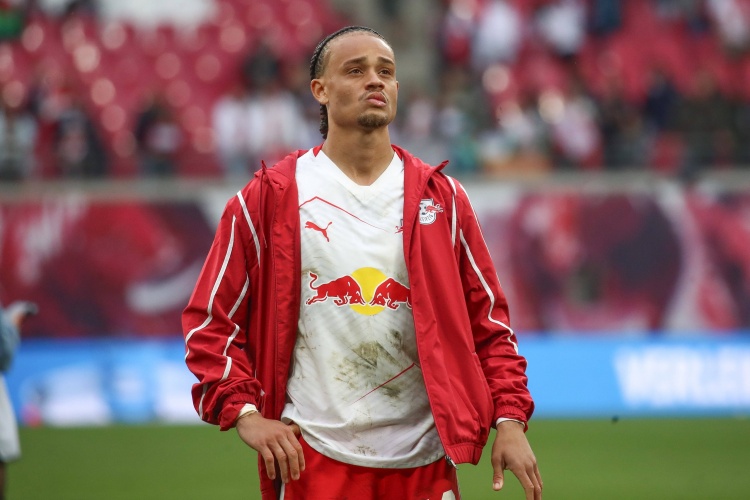 圖片報：西蒙斯離隊的概率降至50%，切爾西得先賣(mài)人才能簽他