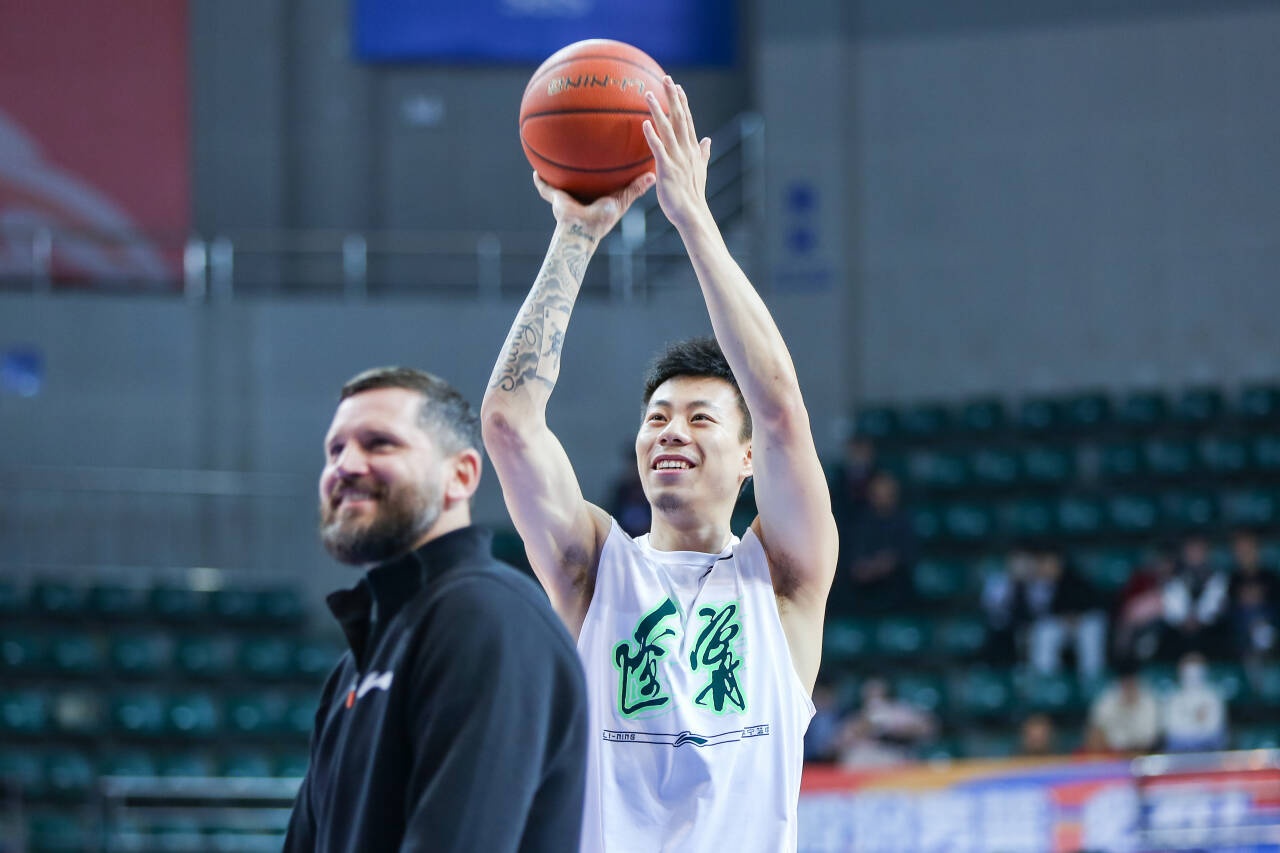 媒體人：上海得到張鎮麟 鋒線(xiàn)實(shí)力提升 國產(chǎn)鋒線(xiàn)價(jià)值或進(jìn)一步走高