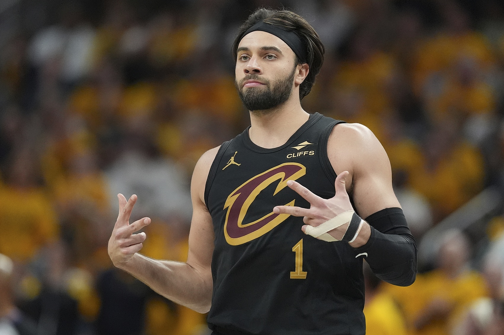 Shams：斯特魯斯訓練時(shí)遭遇瓊斯骨折 已接受手術(shù)將缺席3-4個(gè)月