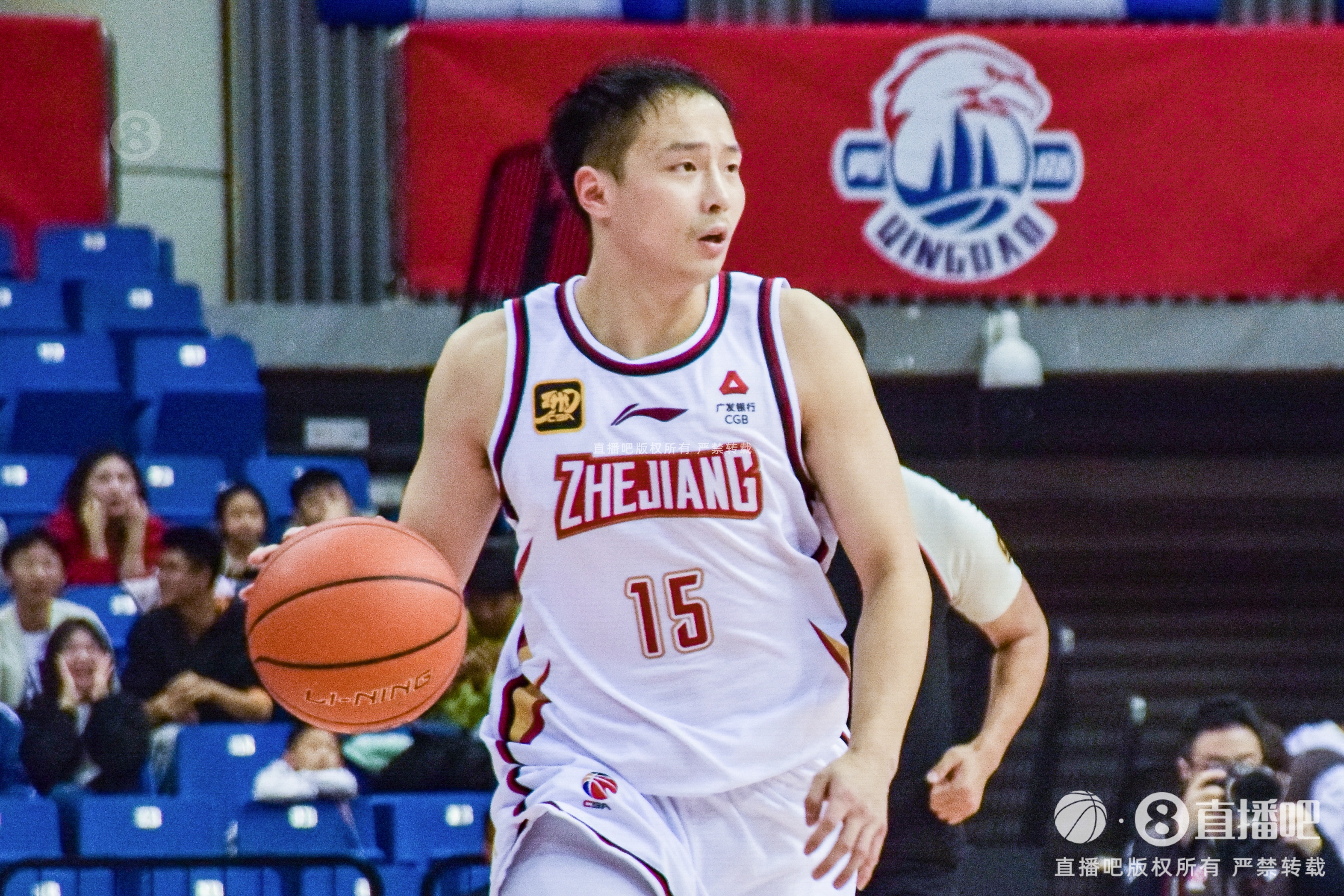 3年1800萬(wàn)頂薪北上！王奕博將成為青島男籃4個(gè)賽季來(lái)首個(gè)頂薪球員