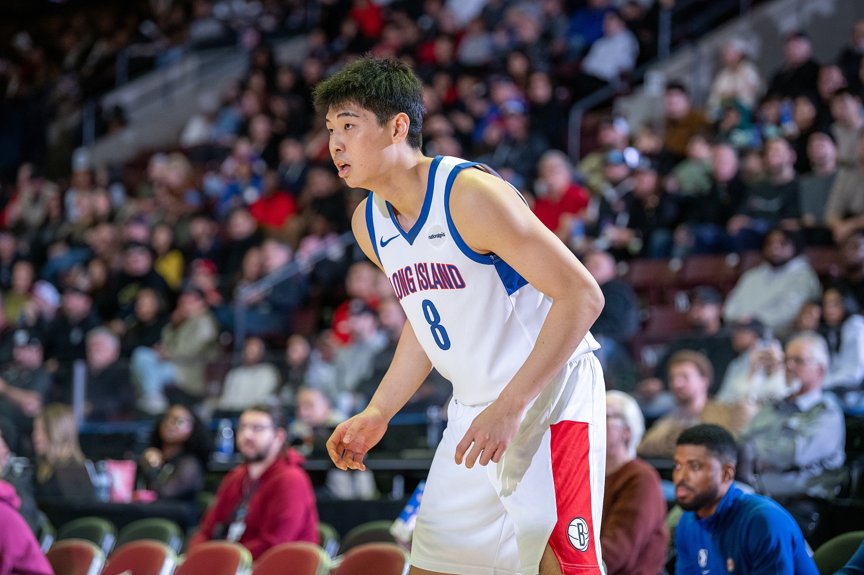 媒體人：廣東補充了自己最需的前場(chǎng)運動(dòng)能力和籃下終結 很有看點(diǎn)