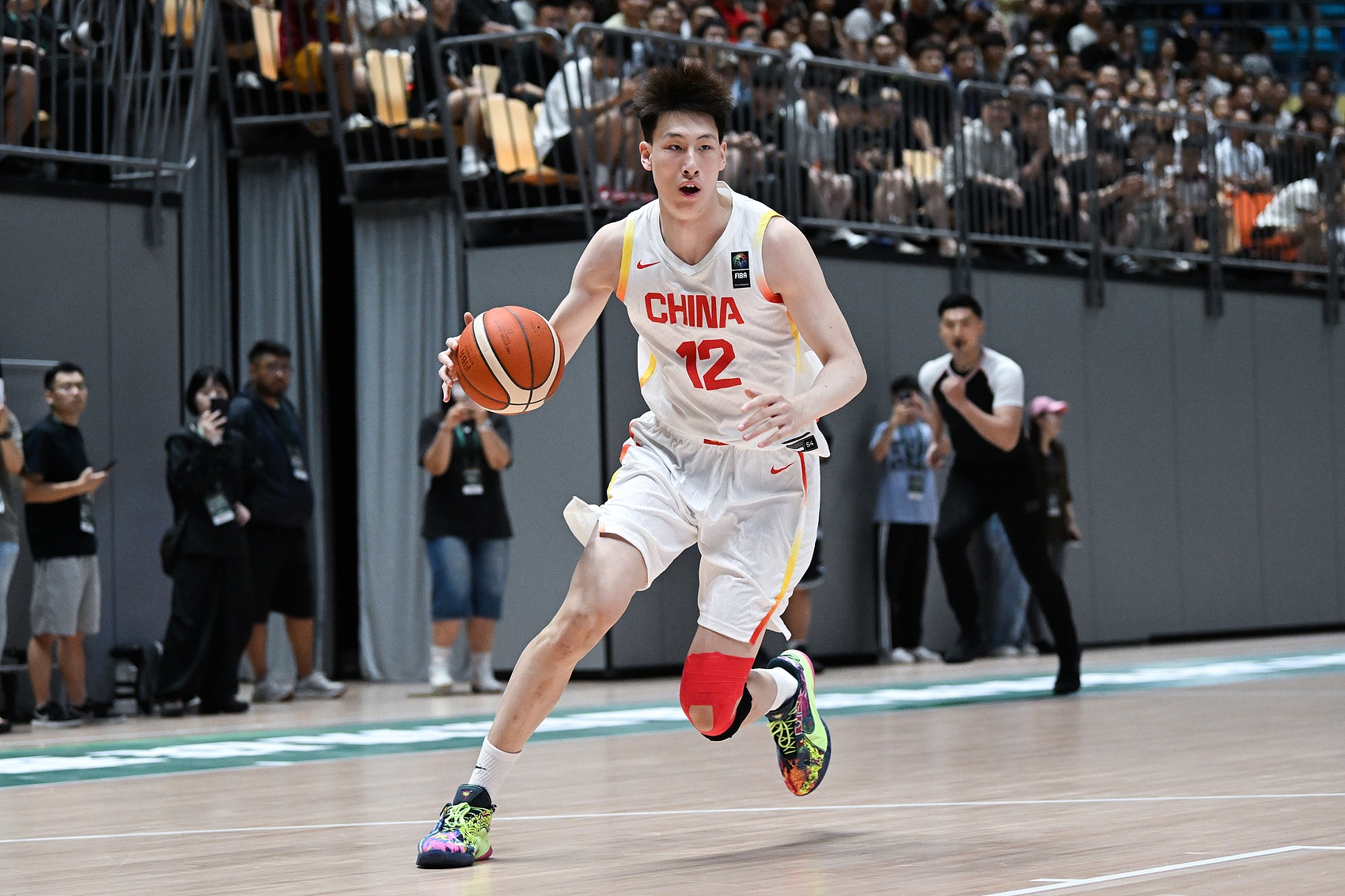 又升2位！美媒2028年NBA模擬選秀：中國U19小將郇斯楠列第12順位