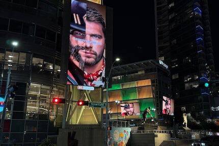 徹底切割了！達拉斯主場(chǎng)要求將球館附近的東契奇OW2廣告牌撤離