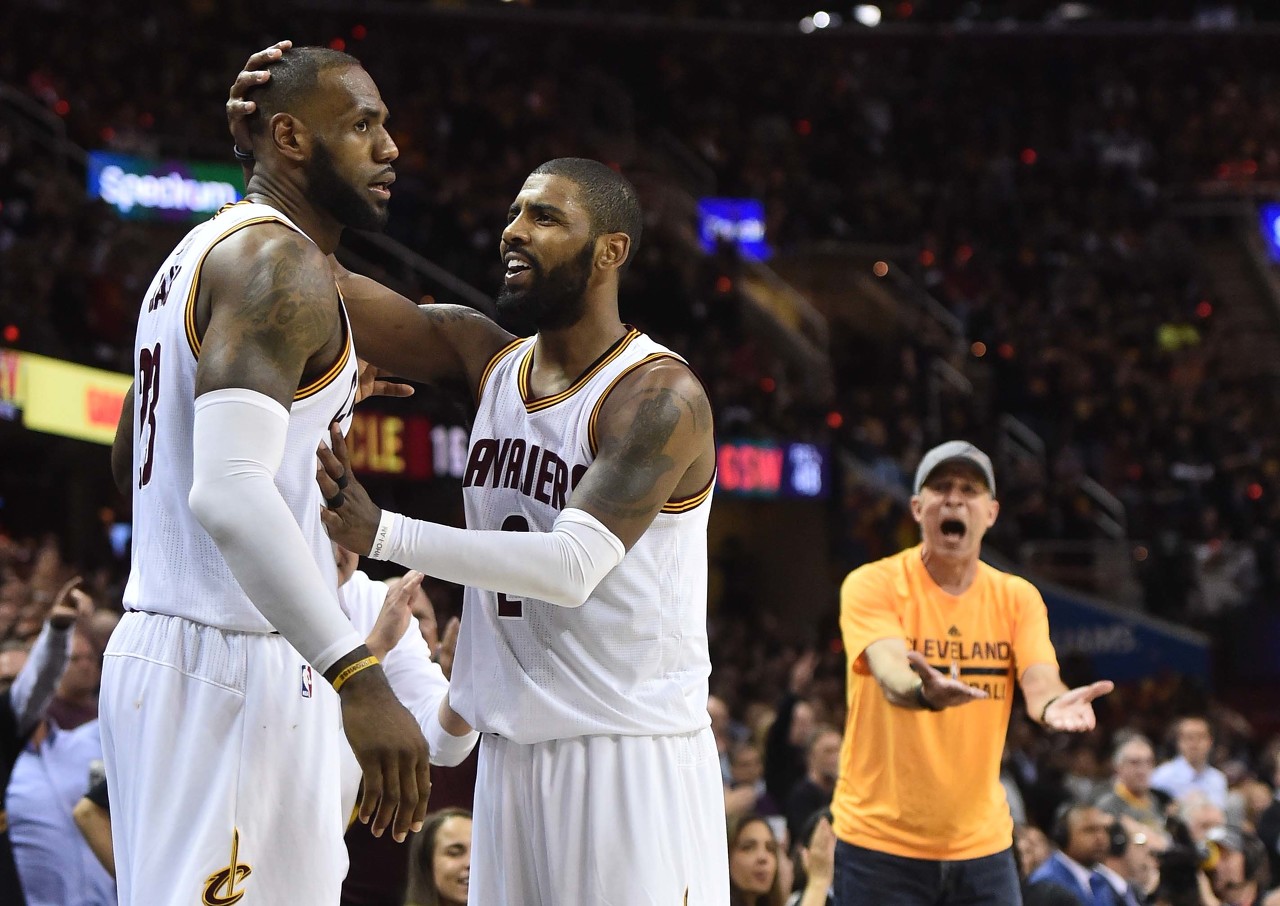 帕金斯：歐文視科比為兄長(cháng)不愿與詹姆斯親近 詹眉就像兄長(cháng)和弟弟