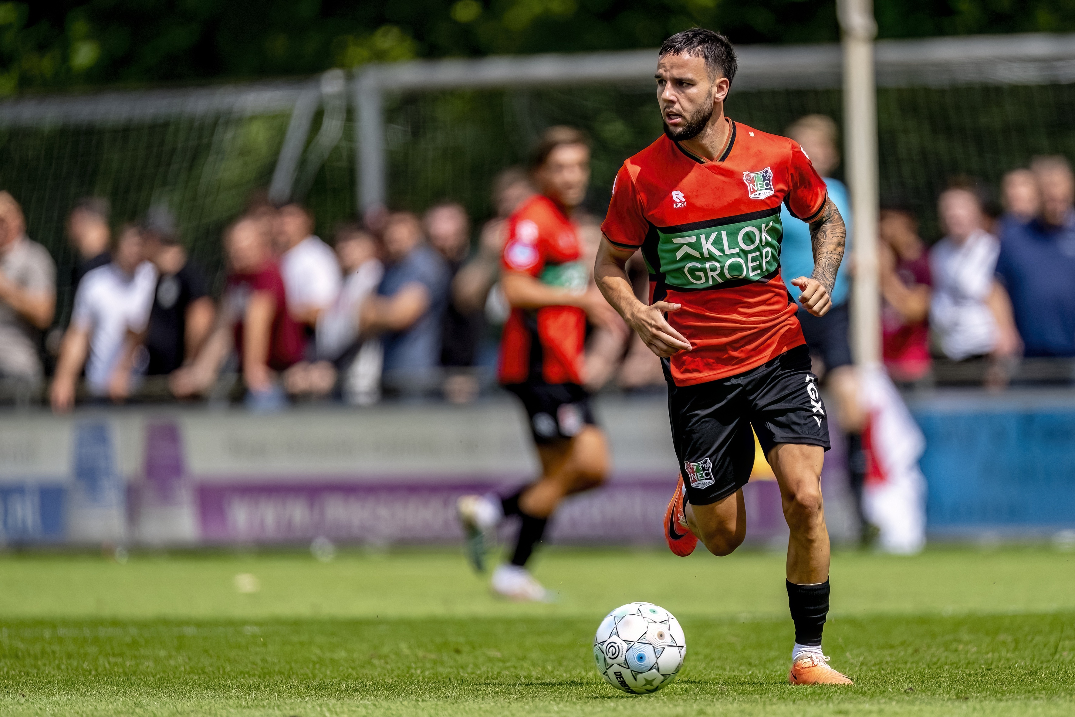 羅馬諾：里爾將從奈梅亨簽下印尼歸化國腳費爾東克，總價(jià)300萬(wàn)歐